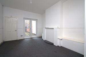 Photo 6- click for photo gallery